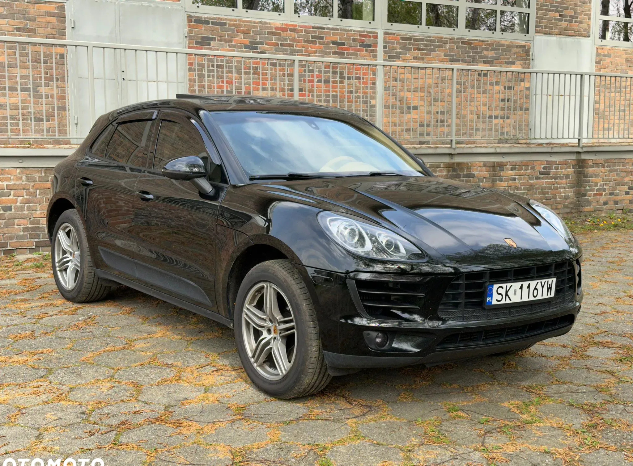 porsche podkarpackie Porsche Macan cena 127000 przebieg: 166500, rok produkcji 2015 z Katowice